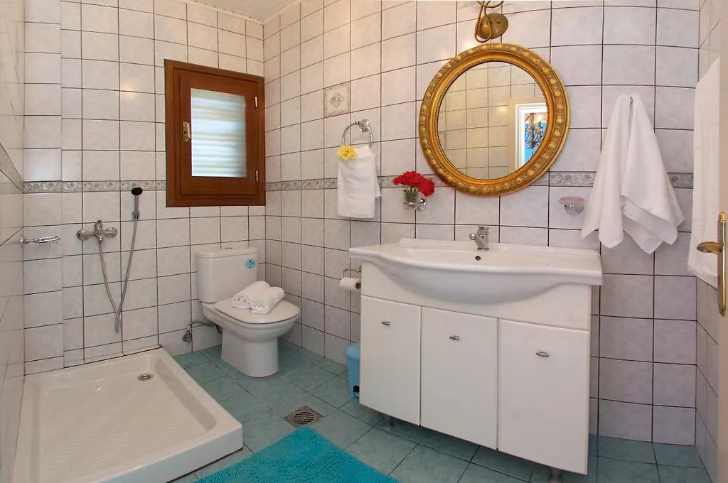 Villa Karavisianikos Faros Karavados Greece
